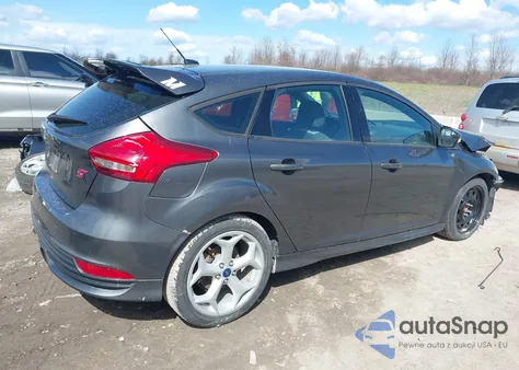 2017 Ford Focus St z USA, uszkodzony, nr VIN 1FADP3L90HL266059